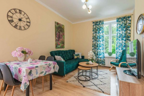 New Apartament- Sunny & Quiet-45m2 very close to Auschwitz Museum !